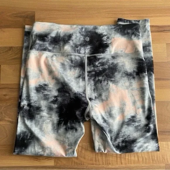 ATHLETA Elation 7/8 Ice Tie-Dye Tights - Picture 3 of 5